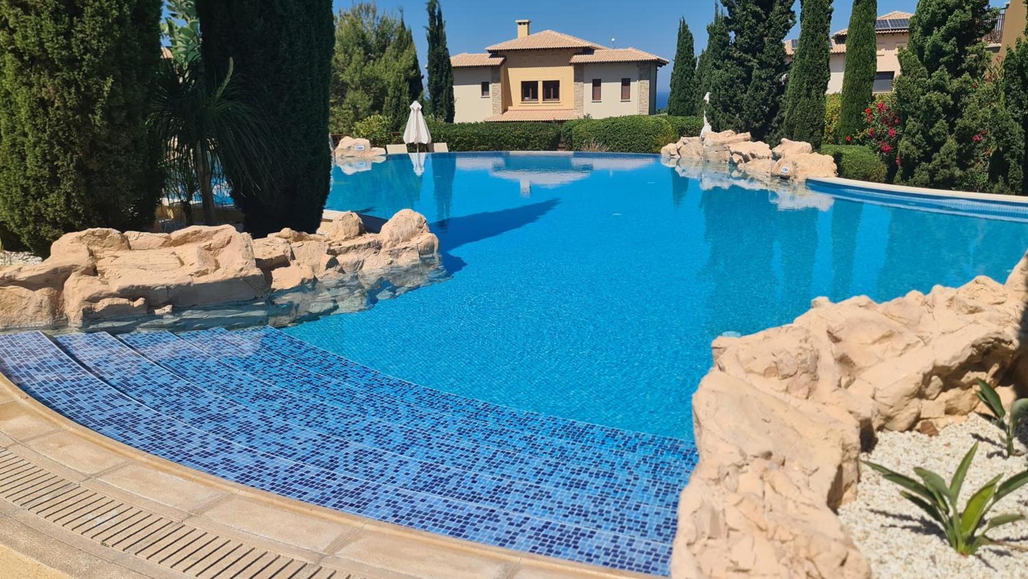 Villa Luxury Aj 06 With Private Heated Pool *